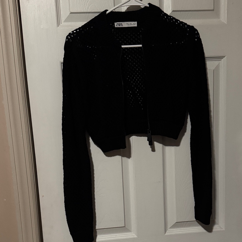 Zara Black Cropped Openwork Zip Knit Jacket